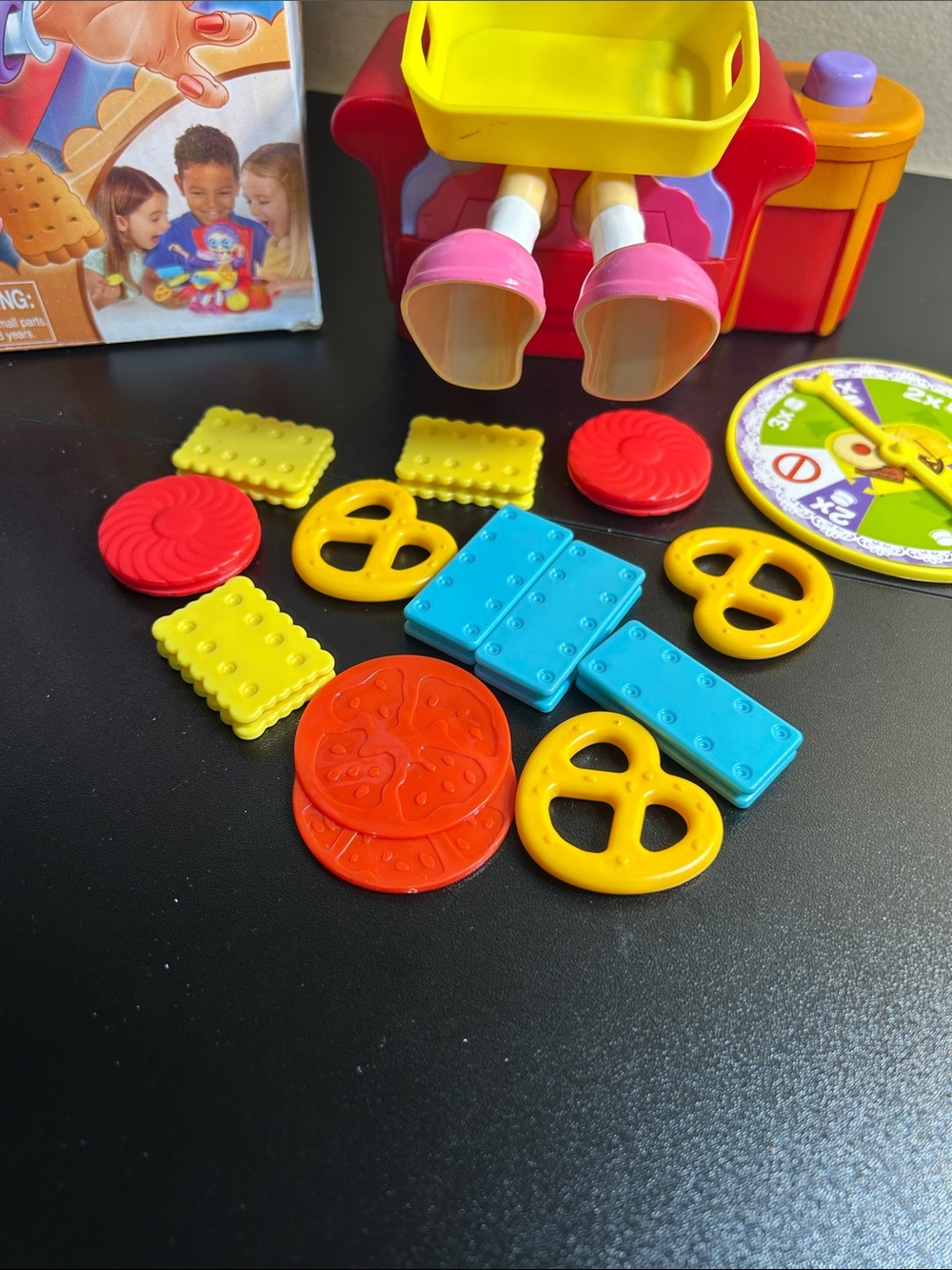 Greedy Granny by Goliath Game Complete. - Picture 4 of 8